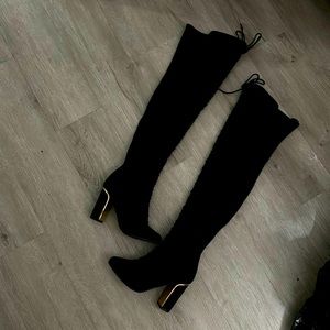 Knee high Heel boots size 5.5